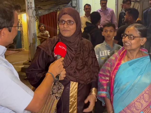 PM नरेंद्र मोदी ने मेट्रो में स्टॉल चलाने वाली महिलाओं से क्या की बातें ?