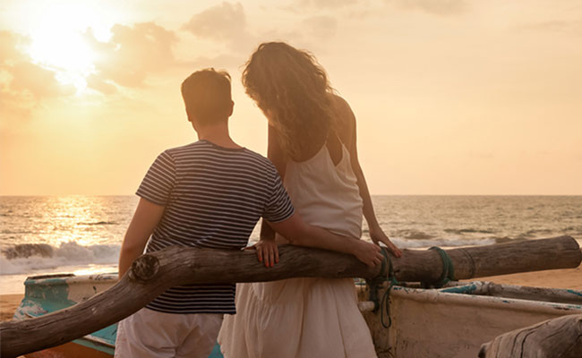 Everyone Is "Soft Launching" Their Relationship. Here's What It Means Exactly