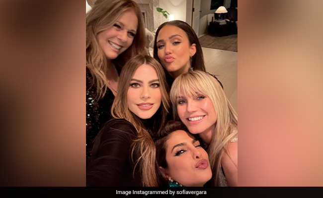 Priyanka Chopra's "Lovely Night" With Sofia Vergara, Jessica Alba, Heidi Klum And Rita Wilson