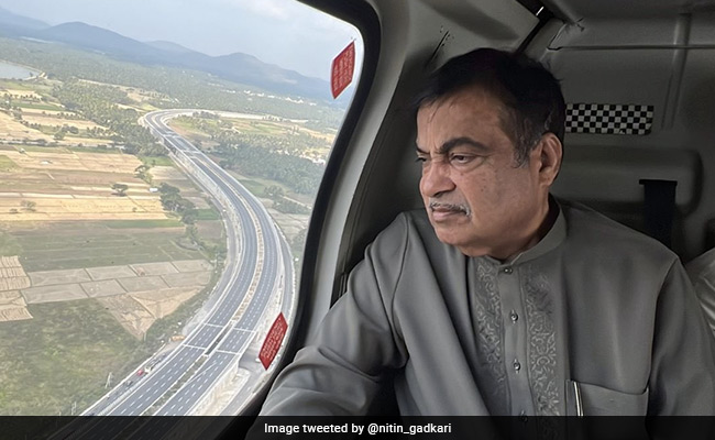 Unknown Caller Threatens To Kill Nitin Gadkari, Blow Up His Office