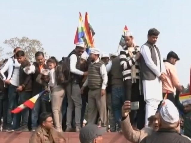 Protest Against Jharkhand's Decision To Declare Jain Pilgrim Site As Tourist Spot