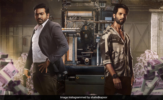 <i>Farzi</i> Review: Vijay Sethupathi Sets The Bar High, Shahid Kapoor's Performance Is Remarkable In Its Restraint