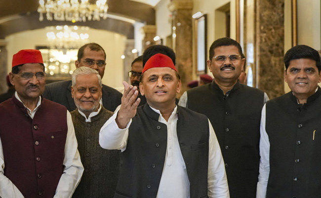 Cut And Paste Address: Akhilesh Yadav On Governor's Speech In UP Assembly