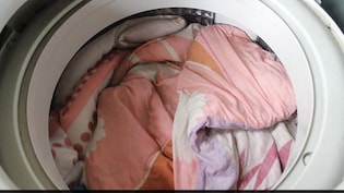 बचत ही बचत! फ्री में घर पर ड्राई क्&zwj;लीन करें कंबल, बिना पानी के यूं साफ करें गंदा कंबल, जानें आसान तरीका