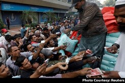 Crisis-Hit Pak Agrees To IMF Conditions On Release Of $1.1 Billion Funding Crisis-Hit Pak Agrees To IMF Conditions On Release Of $1.1 Billion Funding