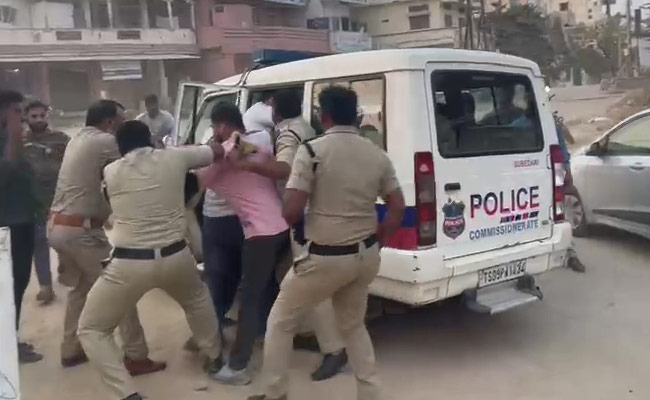 Video: Telangana Man, Who Made Remarks Against Hindu Gods, Beaten In Police Van
