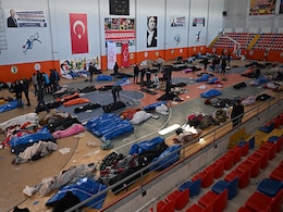 In Sub-Zero Turkey, Quake Survivors Burn Park Benches, Children's Clothes In Sub-Zero Turkey, Quake Survivors Burn Park Benches, Children's Clothes
