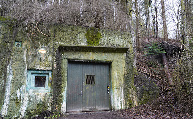 "Time Capsule": Everything Still Intact At This Cold War-Era Danish Bunker