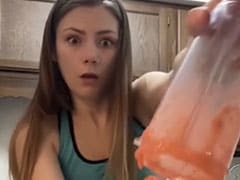 Viral: Woman Spills Tomato Puree All Over Mixer Grinder; Internet Is In Splits Viral: Woman Spills Tomato Puree All Over Mixer Grinder; Internet Is In Splits