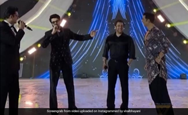 सलमान खान और अक्षय कुमार ने वेडिंग रिसेप्शन में किया परफॉर्म, देख कर लोग बोले- ये किसने अपनी शादी में भाईजान को नचवा दिया