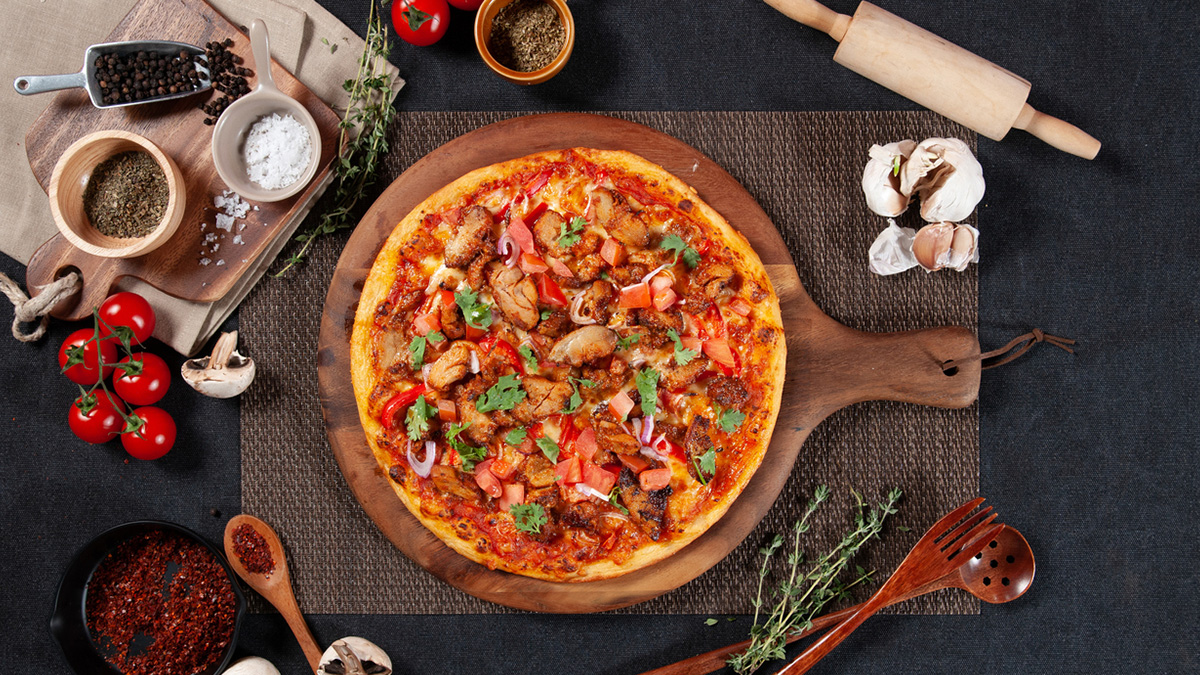 Amid Skyrocketing Tomato Prices, UK Now Staring At 'Pizza Crisis'