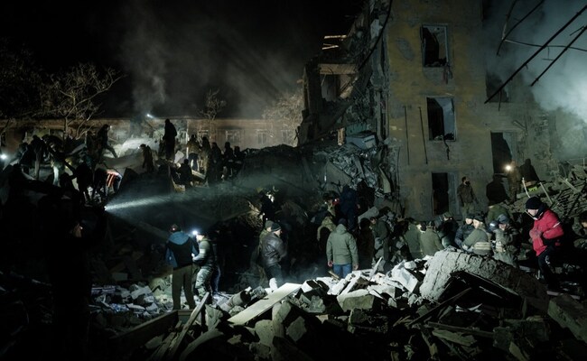 3 Killed In Russian Rocket Attack On Residential Building In Ukraine