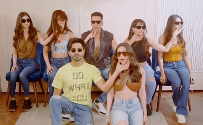 Akshay Kumar Appears To Confirm Cancellation Of New Jersey Concert In This Post