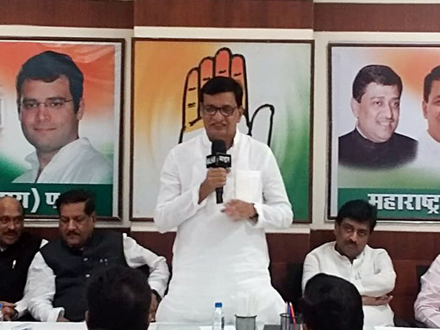 Maharashtra Political Crisis: अब नेता विपक्ष पद को लेकर उठापटक, कांग्रेस ने कहा- हम सबसे मजबूत पार्टी