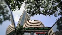 Stock Market Today:  कालच्या घसरणीनंतर शेअर बाजार सावरला,  काही मिनिटात 8.45 लाख कोटींची कमाई
