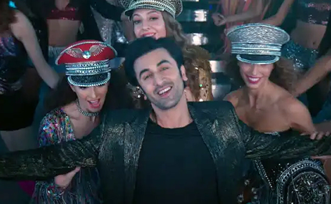 Ranbir Kapoor Sets The Record Straight On <i>Tu Jhoothi Main Makkaar Song</i>: "Not Based On My Life"
