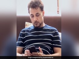 Shark Tank India's Anupam Mittal Asks For Solution To His Smartphone Addiction: <i>''Kya Bimari...''</i> Shark Tank India's Anupam Mittal Asks For Solution To His Smartphone Addiction: <i>''Kya Bimari...''</i>