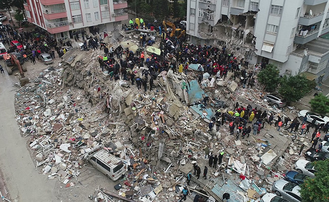 Homeless Froze To Death After Buildings Fell Like Cards In Turkey