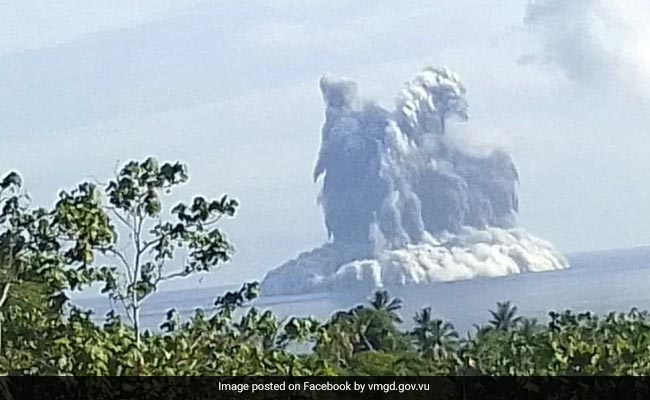 Pictures Of Underwater Volcano Erupting In Vanuatu Go Viral