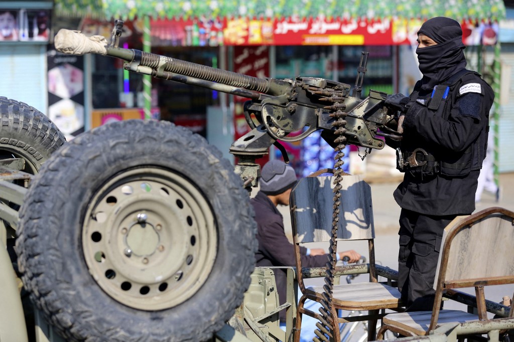 अफगानिस्तान के बल्ख प्रांत के तालिबान गवर्नर की विस्फोट में मौत : पुलिस