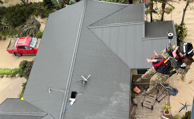 4 Killed In New Zealand As Cyclone Survivors Get Rescued From Rooftops