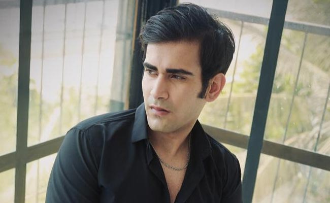 साजिद खान की आगामी फिल्म 100% में नजर आएंगे मानव दुर्गा, बोले- खुश और उत्साहित हूं