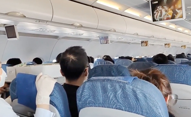 Watch: Passengers' Reaction After Heavy Turbulence On China Flight