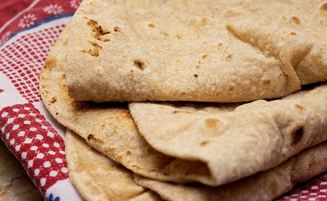 Video Of Girls Making Chapatis At Madhya Pradesh Hostel Viral, Probe On