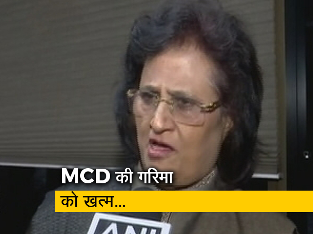 MCD हंगामा पर आरती मेहरा ने कहा- "मर्यादा तार-तार हुई है, नियमों को तोड़ा गया"