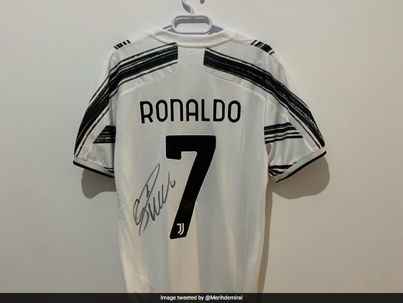 Turkey-Syria Earthquakes: Cristiano Ronaldo's Juventus Jersey To Be Auctioned, Funds To Be Donated