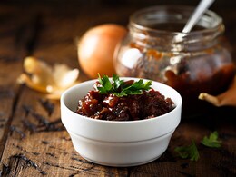 How To Make Instant Pyaaz Ki Chutney At Home (Recipe Inside)