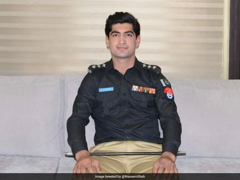 Watch - Pakistan Pacer Naseem Shah Honoured With DSP Rank In Balochistan Police