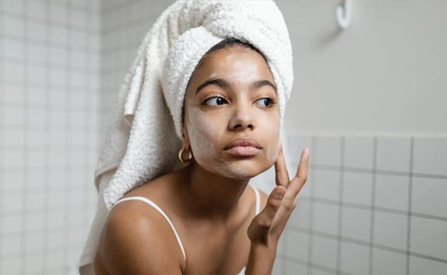 You can use various ayurvedic herbs to make home made face masks to improve your skin health