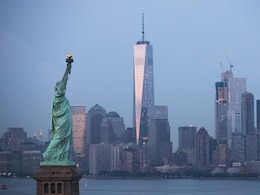 Rs 16,000 To Rs 40,000: New US Visa Fee For Indian Tourists, Students Rs 16,000 To Rs 40,000: New US Visa Fee For Indian Tourists, Students