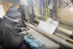 Weavers Behind World Famous "Kani Shawl" Say Money Not Worth the Effort Weavers Behind World Famous "Kani Shawl" Say Money Not Worth the Effort