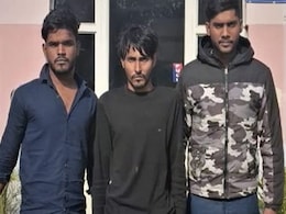 नोएडा : डेटिंग ऐप के सहारे लोगों को लूटने और ब्लैकमेल करने वाले गिरोह का पर्दाफाश, 3 गिरफ्तार नोएडा : डेटिंग ऐप के सहारे लोगों को लूटने और ब्लैकमेल करने वाले गिरोह का पर्दाफाश, 3 गिरफ्तार