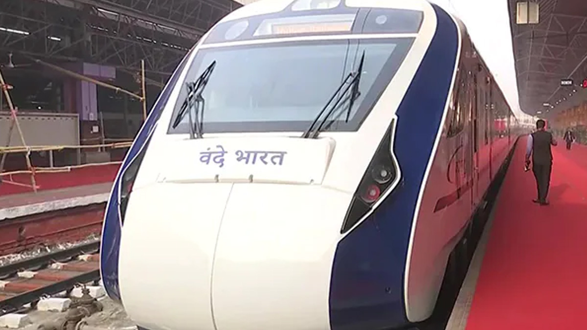 Bengal Vande Bharat Coaches Replaced After Tech Glitch, Passengers Protest