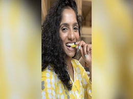 जेमी लीवर ने ऑस्कर के बहाने दीपिका, करीना, कंगना और फराह की उतारी जबरदस्त नकल, बार-बार देखा जा रहा यह फनी वीडियो जेमी लीवर ने ऑस्कर के बहाने दीपिका, करीना, कंगना और फराह की उतारी जबरदस्त नकल, बार-बार देखा जा रहा यह फनी वीडियो