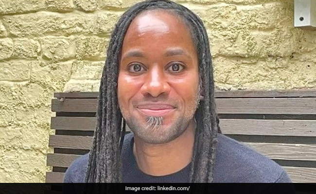 UK Man Who Couldn't Read Or Write Until The Age Of 18 Becomes Cambridge University Professor