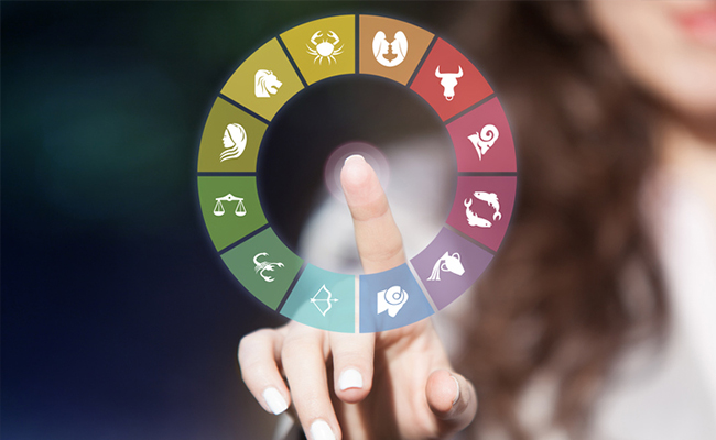 ग्रहों की स्थिति मार्च में प्रभावित करेगी कुछ राशियों की किस्मत, जानिए किसपर कैसा पड़ेगा असर 