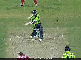 Watch: Rashid Khan's Helicopter Shot Flies For A 99m Six In Pakistan Super League Watch: Rashid Khan's Helicopter Shot Flies For A 99m Six In Pakistan Super League