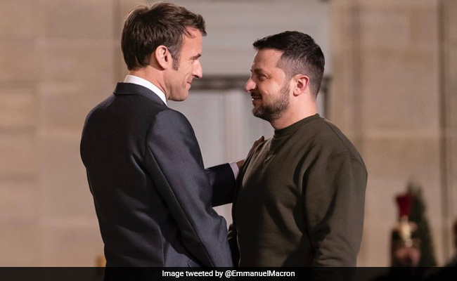 Zelensky, France's Macron Discuss "Functioning Of Grain Corridor"