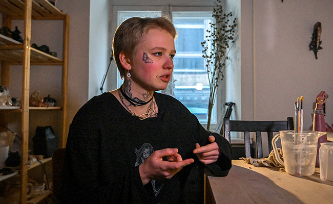 Young Kremlin-Critics Torn Over Russia's War In Ukraine