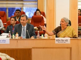 अब ऑनलाइन गेमिंग और कैसिनो पर देना होगा 28% GST, कैंसर की दवाओं पर नहीं लगेगा टैक्स अब ऑनलाइन गेमिंग और कैसिनो पर देना होगा 28% GST, कैंसर की दवाओं पर नहीं लगेगा टैक्स