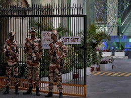 "हम BBC के साथ खड़े हैं" : आयकर विभाग की कार्रवाई के बाद संसद में ब्रिटेन सरकार "हम BBC के साथ खड़े हैं" : आयकर विभाग की कार्रवाई के बाद संसद में ब्रिटेन सरकार