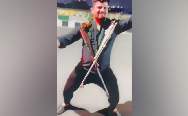 Video: Men Dance With Rifles, Fire, While Drinking On Ghaziabad Elevated Road