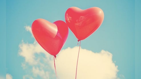 Single हैं तब भी मना सकते हैं Valentines Day, जानिए कैसे और क्या करना है आपको