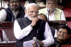 PM Goes All Guns Blazing on Gandhis: Battle Royal 2024 Begins? PM Goes All Guns Blazing on Gandhis: Battle Royal 2024 Begins?