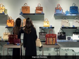 Fugitive Hong Kong Tycoon Auctions 76 Hermes Bags. He Had 1,500 Fugitive Hong Kong Tycoon Auctions 76 Hermes Bags. He Had 1,500