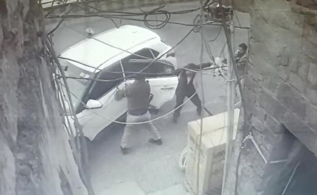 Gangster Atiq Ahmed's Lawyer Arrested In Witness Murder Case